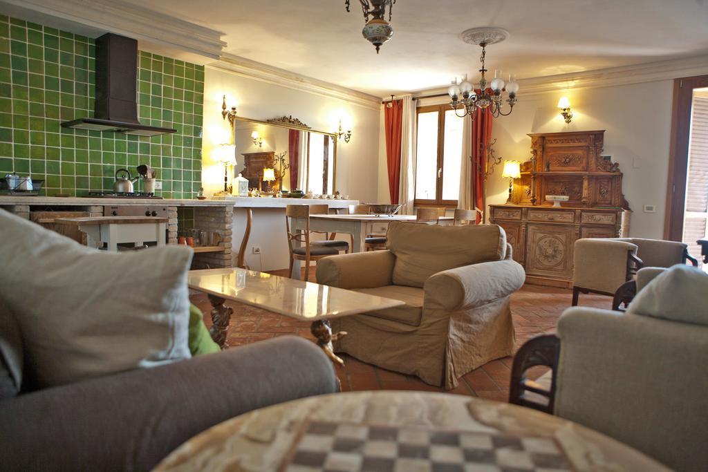 Tuscany Forever Famiglia Apartments Βολτέρρα Εξωτερικό φωτογραφία